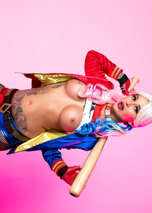 Vrcosplay Kleio Valentien Superhero Hardcore Free Pass