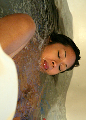 Waterbondage Dragonlily Sexmovies Asian Videommxxx