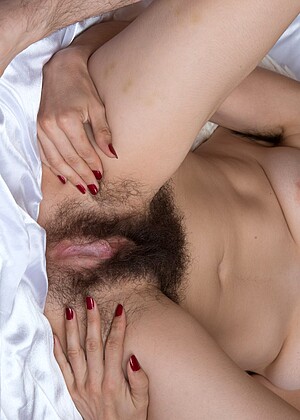 wearehairy Lucia pics