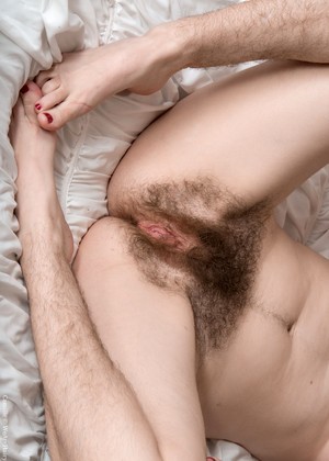 Wearehairy Model jpg 4