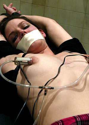 Wiredpussy Bobbi Starr Kimberly Kane Bolnde Nurse Attractive