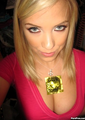 18yearsold Britney Beth pics