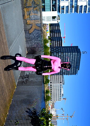 Rubberdoll jpg 14