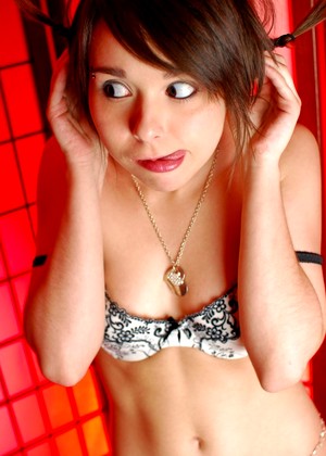 Ariel Rebel jpg 5