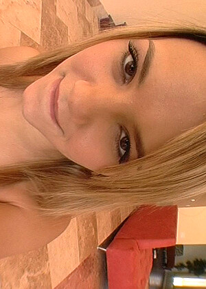 Ashlynn Brooke pics