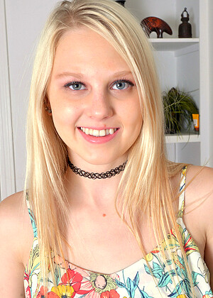 Lily Rader pics