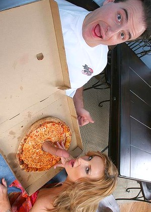 bigsausagepizza Laura Monroe pics