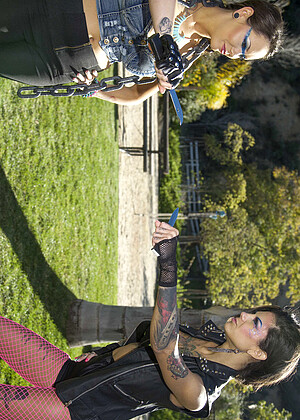 bigtitsatschool Bonnie Rotten pics