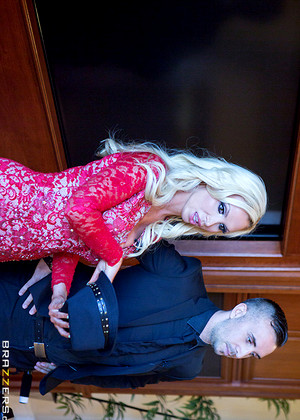 Nikki Benz pics