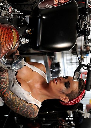 Brazzersnetwork Christy Mack Excellent Riding Vr Sex
