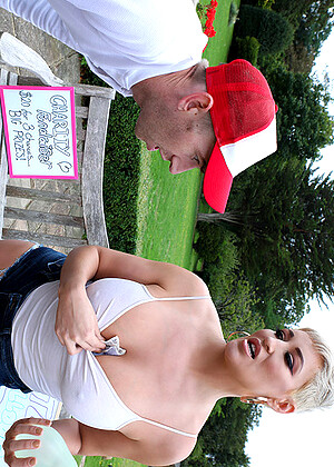 Brazzersnetwork Ryan Keely Ryan Kelly View European Porno Model