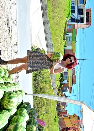 Carnedelmercado Carnedelmercado Model Bangroos Amateur Grassypark