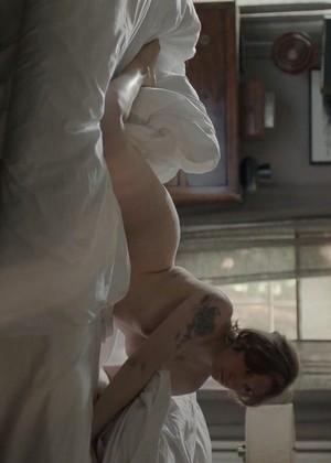 Lena Dunham pics