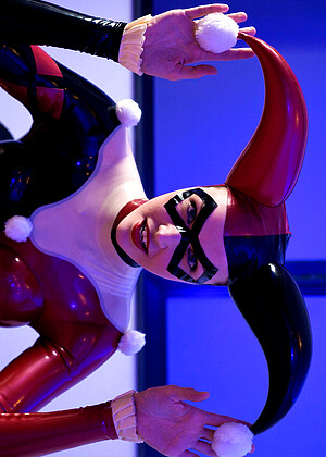 clubrubberrestrained Harley Quinn pics