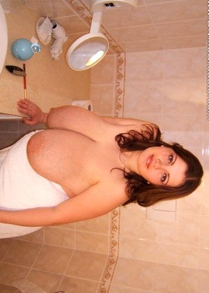 Divinebreasts Model jpg 14