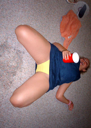 Drunkattentionwhores Model jpg 4