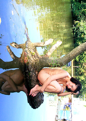 Eroticbeauty Teressa Bizarre Bangroos Lakeside Ebony Xxx