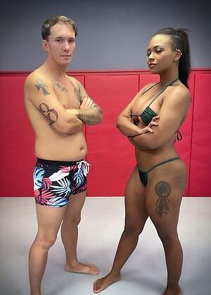 evolvedfights Avery Jane pics