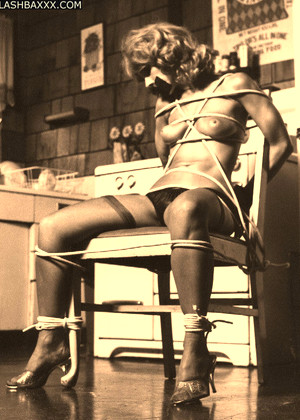 Vitage Retro Bondage