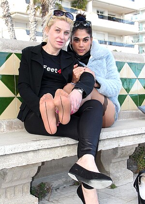 Footfetishbeauties Chiara Monique Pussyass Public Porn555