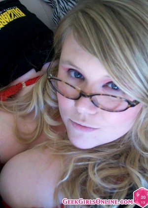 geekgirlsonline Bambi pics