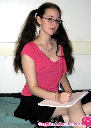 Geekgirlsonline Model