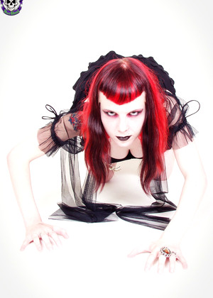 gothicsluts Szandora pics