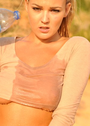 Jodie Gasson jpg 7