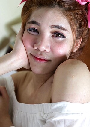 Helloladyboy Helloladyboy Model Ghetto Ladyboys Pornmobi