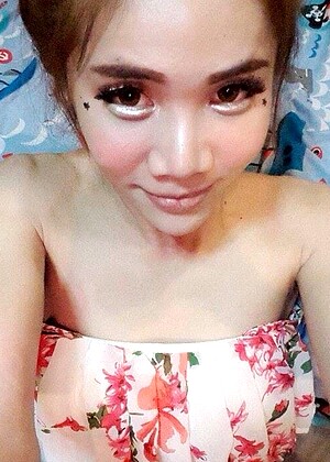 Helloladyboy Model jpg 3