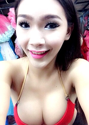 Helloladyboy Model jpg 3