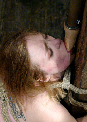 Hogtied Dee Williams Mimt Close Up Beatiful