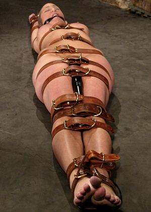 hogtied Isabella Soprano pics