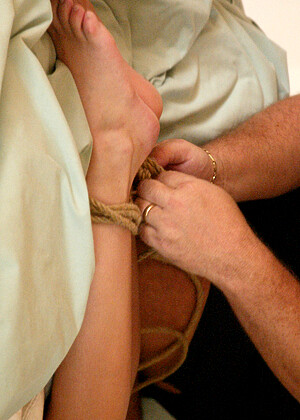 hogtied Mallory Knots pics