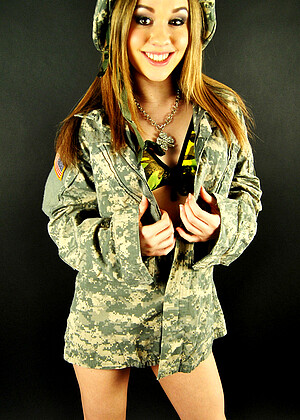 hotmilitarygirls Hotmilitarygirls Model pics