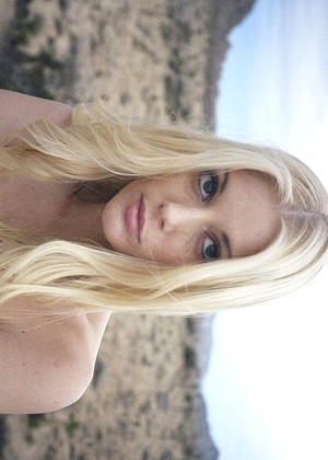 Charlotte Stokely jpg 16