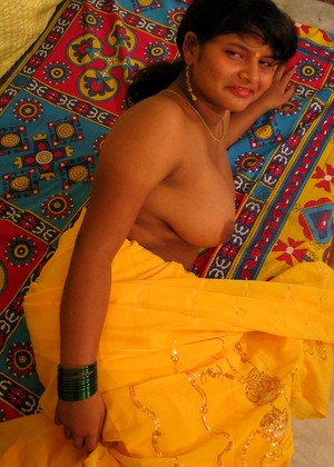 Indiauncovered Indiauncovered Model Insane Tits Social Network
