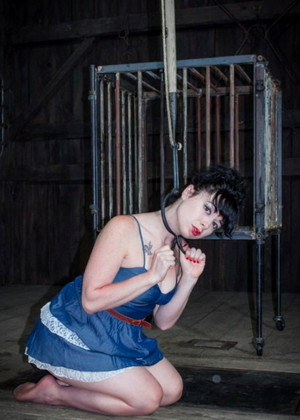 Siouxsie Q jpg 3