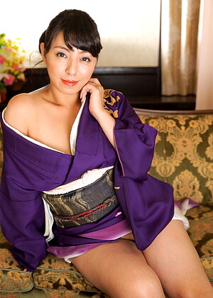 Ryouko Murakami pics