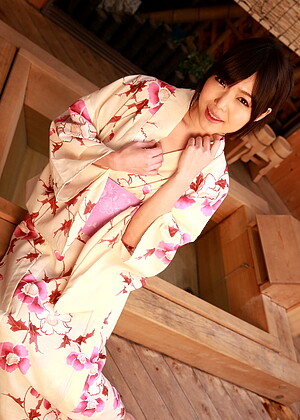 Shino Aoi pics