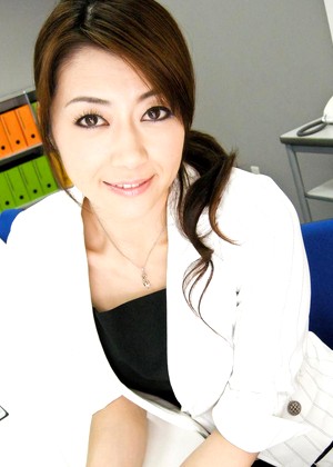 Maki Hojo jpg 15