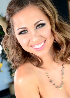 Riley Reid pics