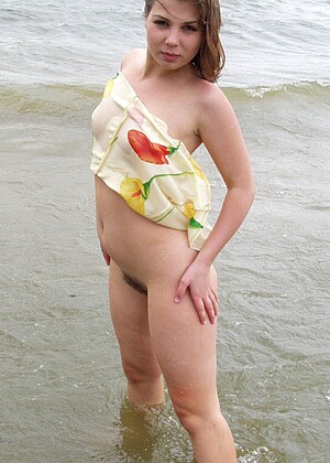 Juicynudists Model pics