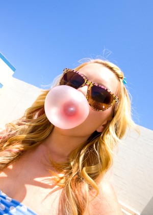 Lexi Belle pics