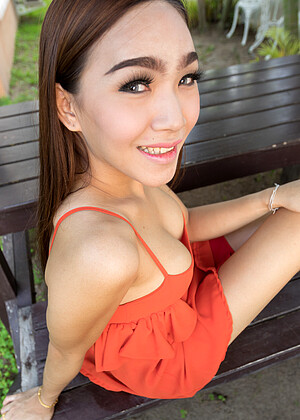 ladyboygold Emmy pics