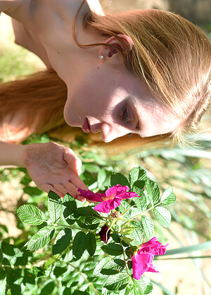 Lena Flora