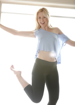 Samantha Rone pics