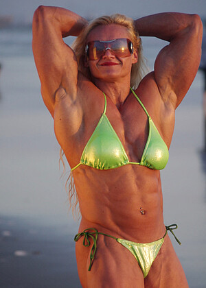 modelmuscles Brigita Brezovac pics