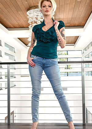 Momsincontrol Joslyn James Spgdi Clothed Gambar Ccc