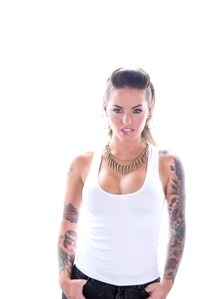 Christy Mack pics